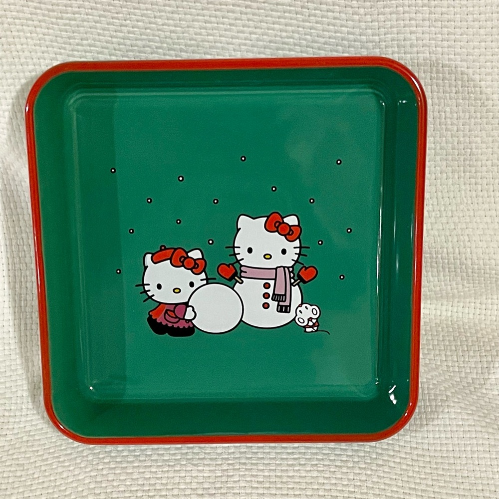 HELLO KITTY Christmas Themed Snowman Square Baker 9”x 9” Green /Red Trim